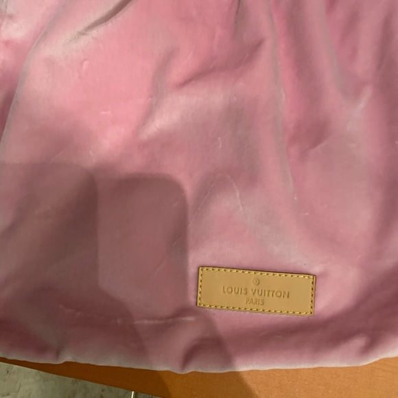 SOLD‼️🎉🥳2XHP🎉🥳 Louis Vuitton gorgeous pink slippers - Picture 7 of 12